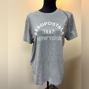 Aeropostale Gray Tee. Featuring white lettering. Medium. Excellent Condition